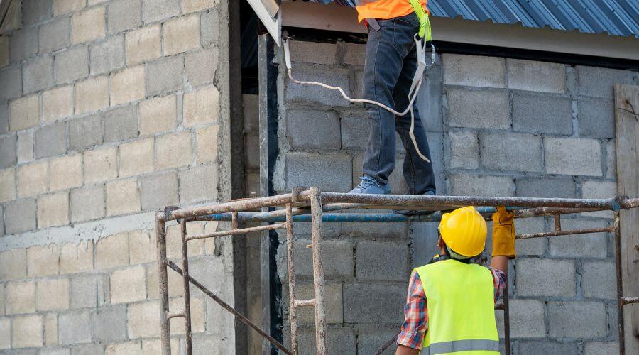 Expert Emergency Roof Repairs services in Dunfermline, IL